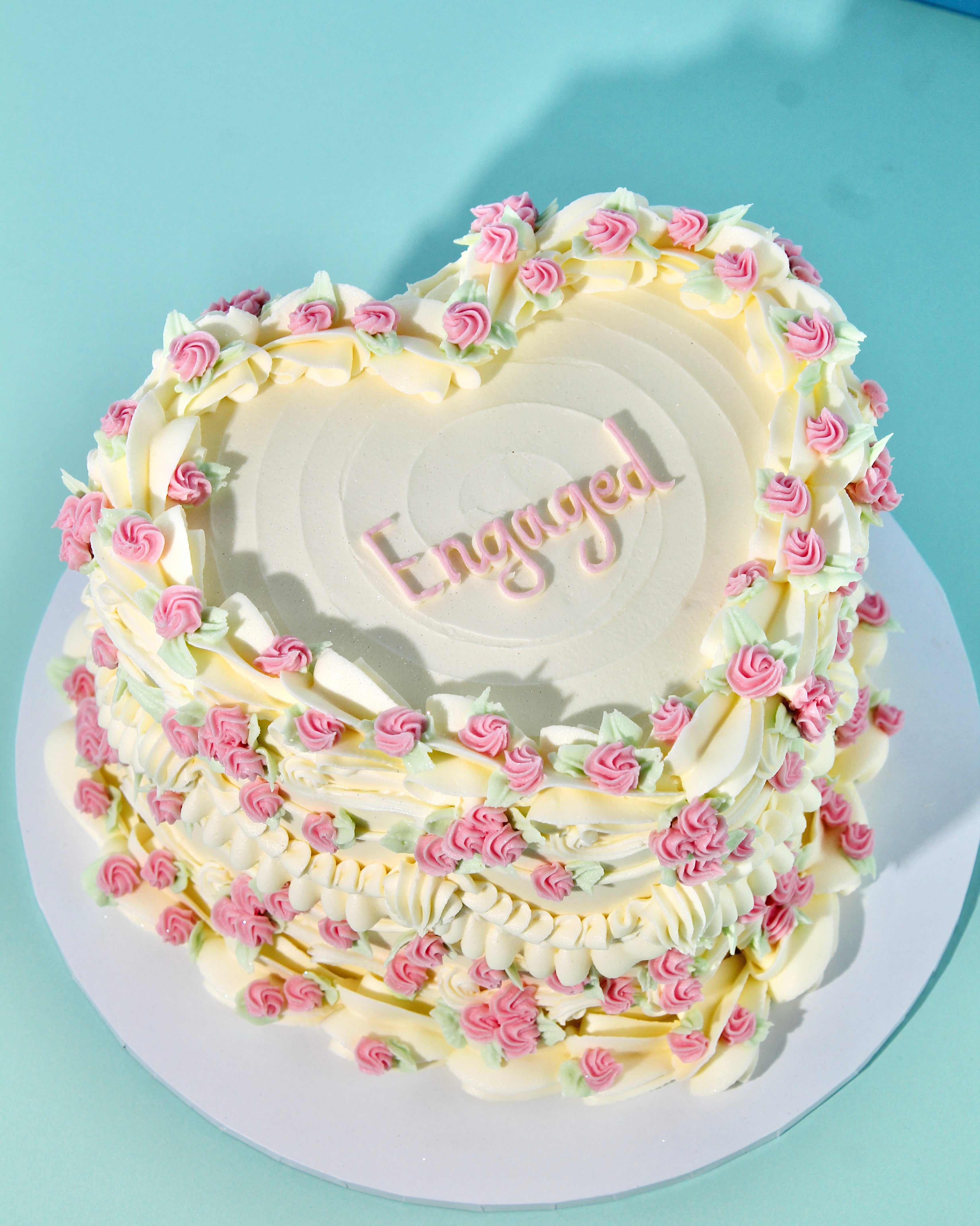 Vintage Rose Cake