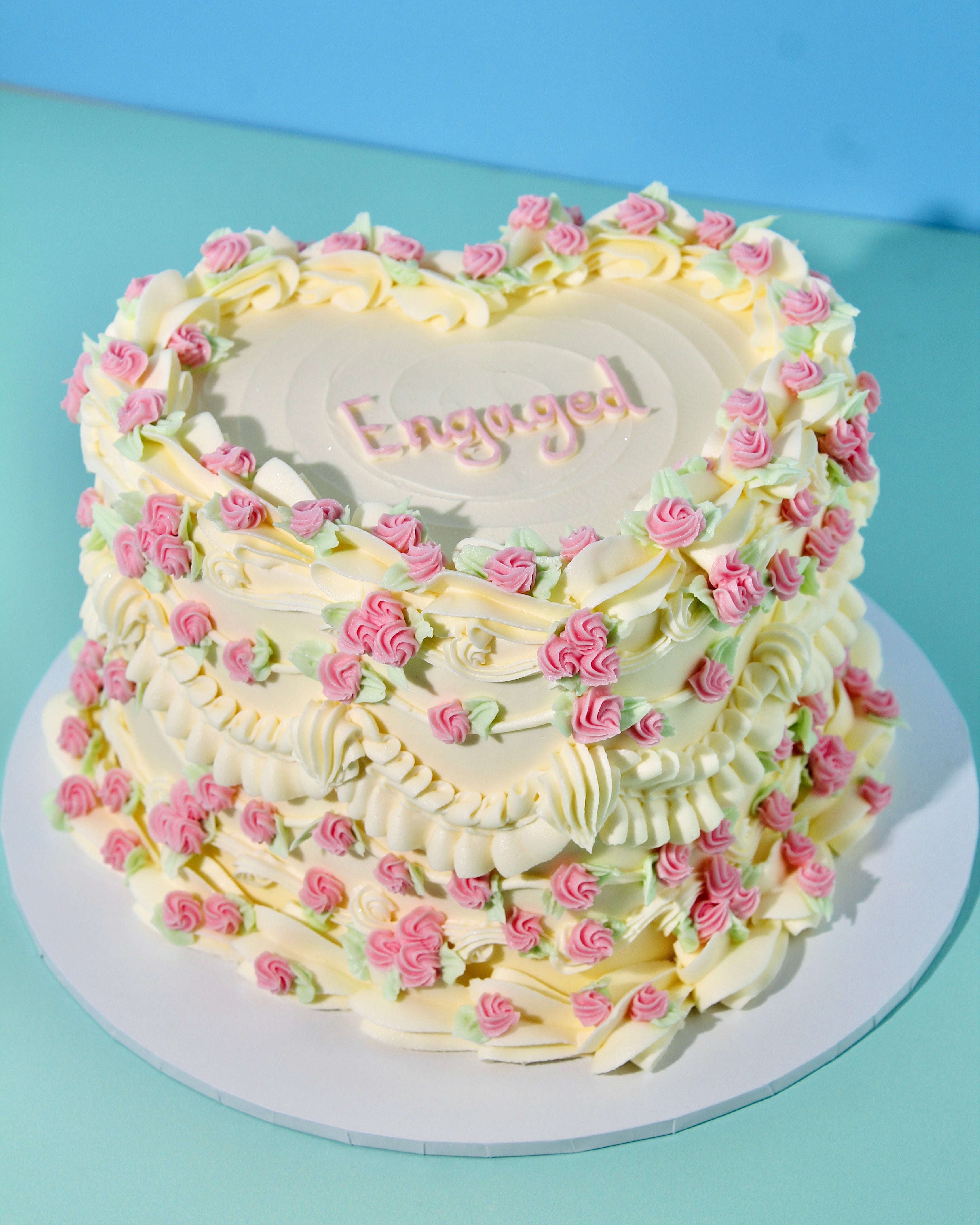 Vintage Rose Cake