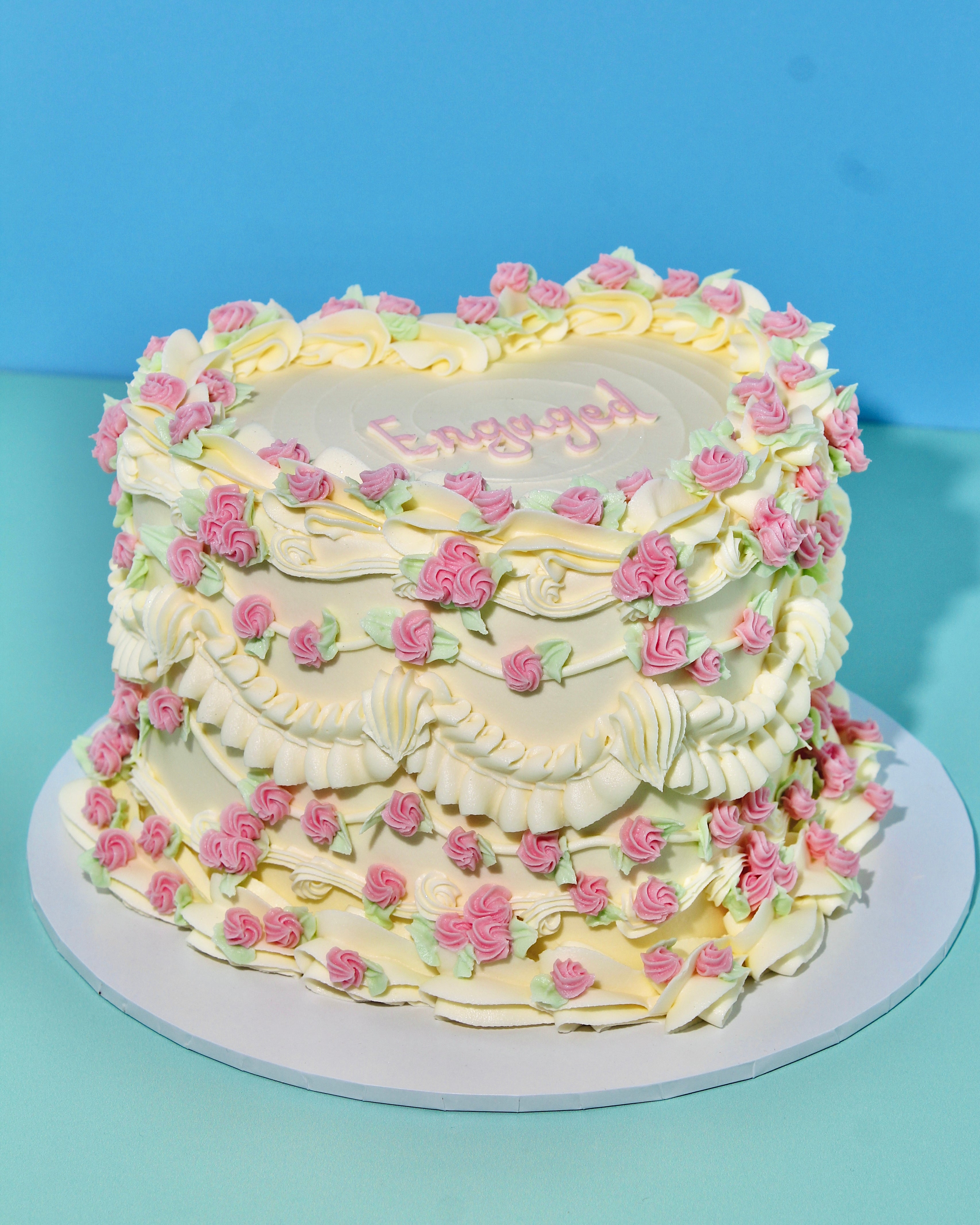 Vintage Rose Cake