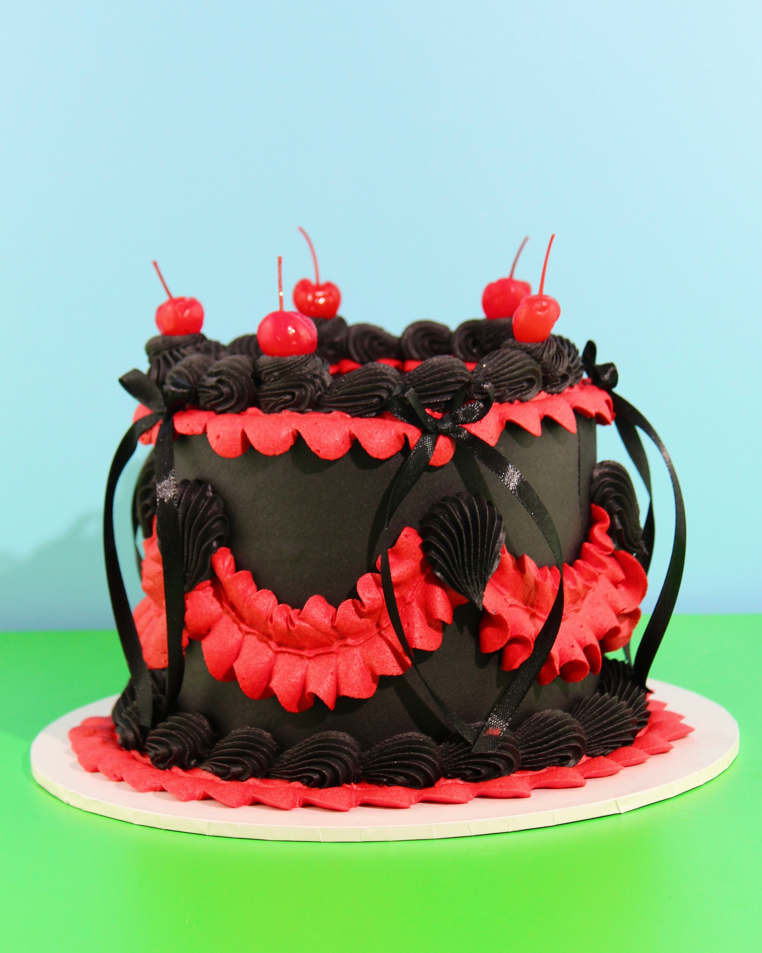 Design Your Own Vintage Cake