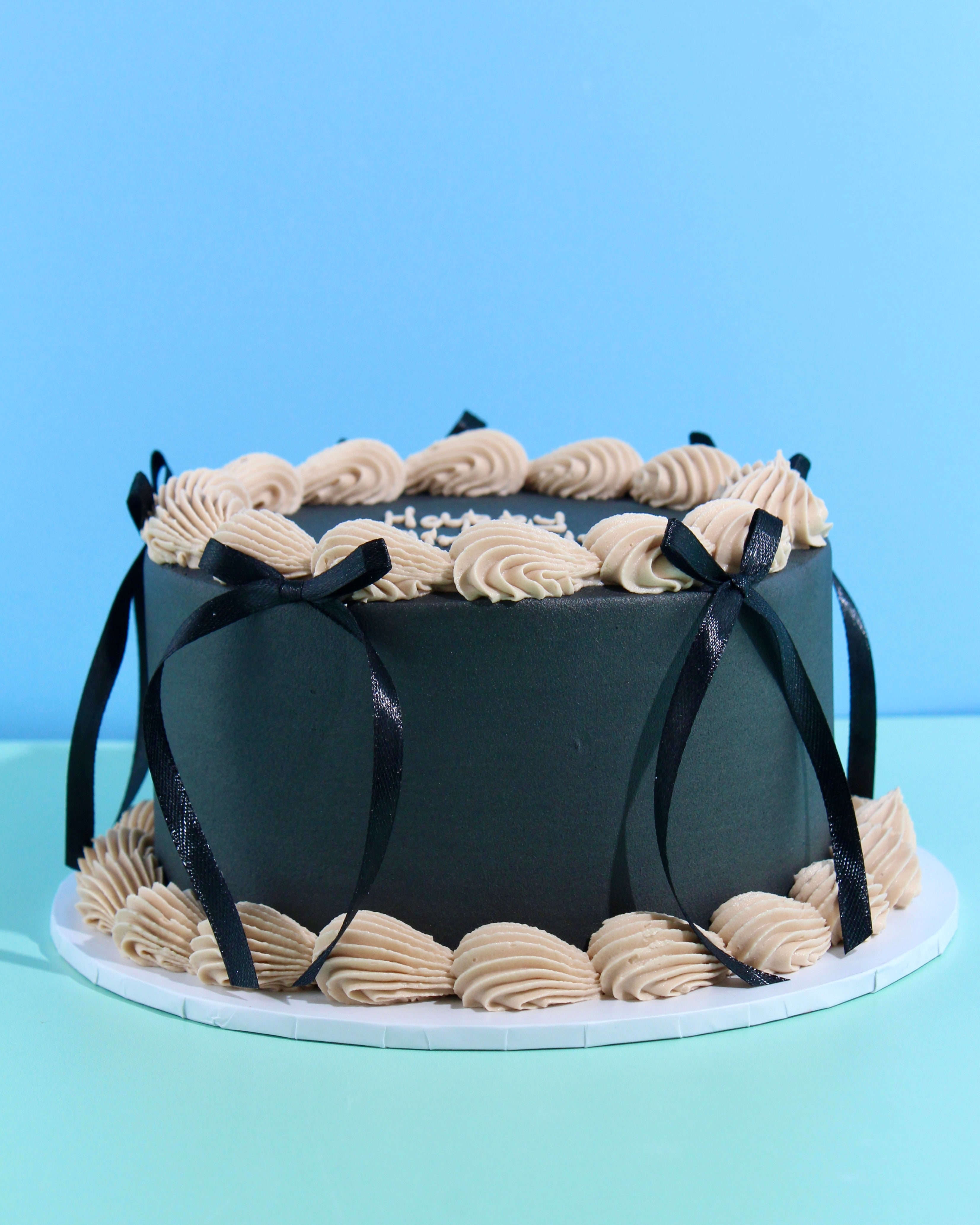 Mini Message Bow Cake