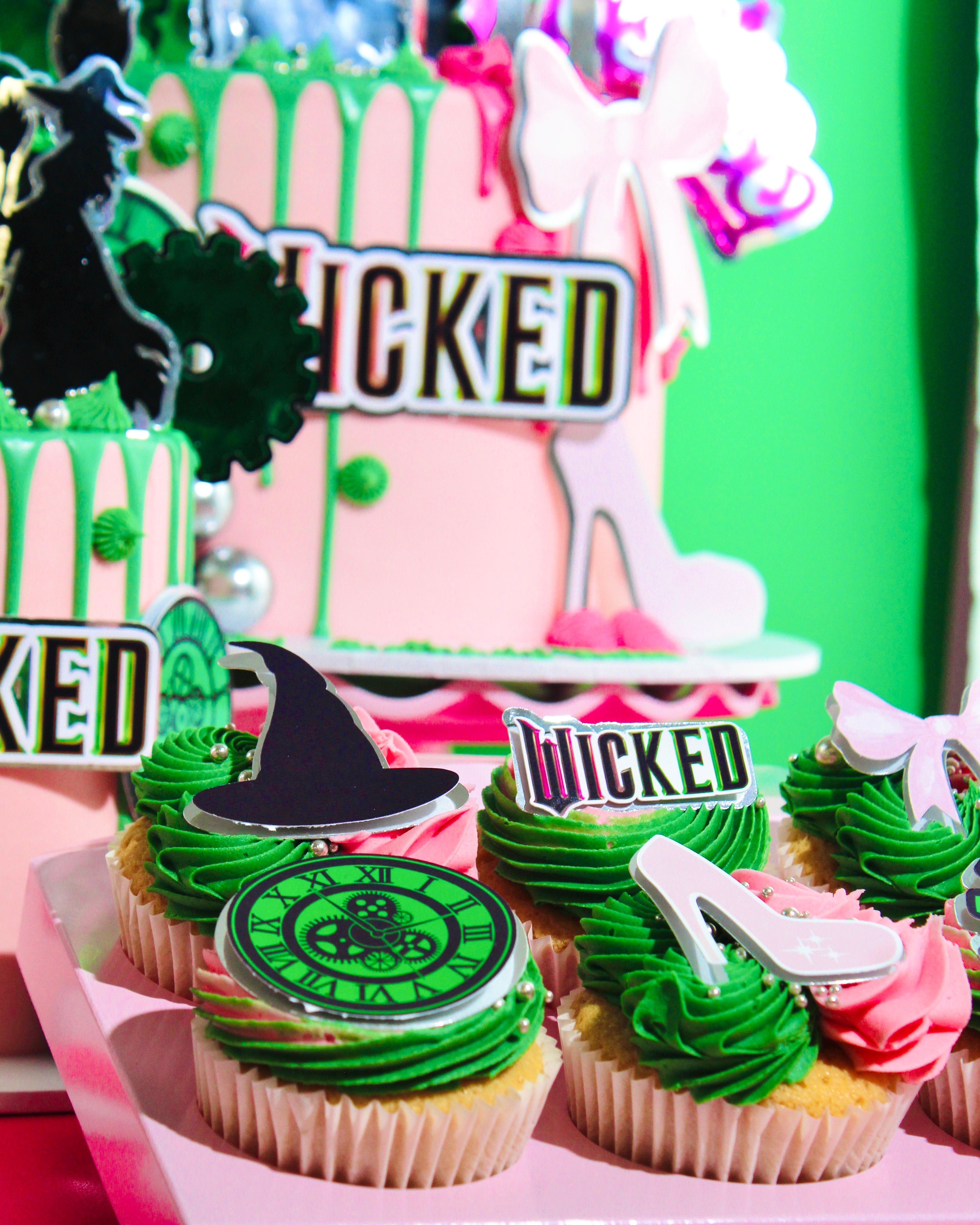 Wicked Themed Cupcakes
