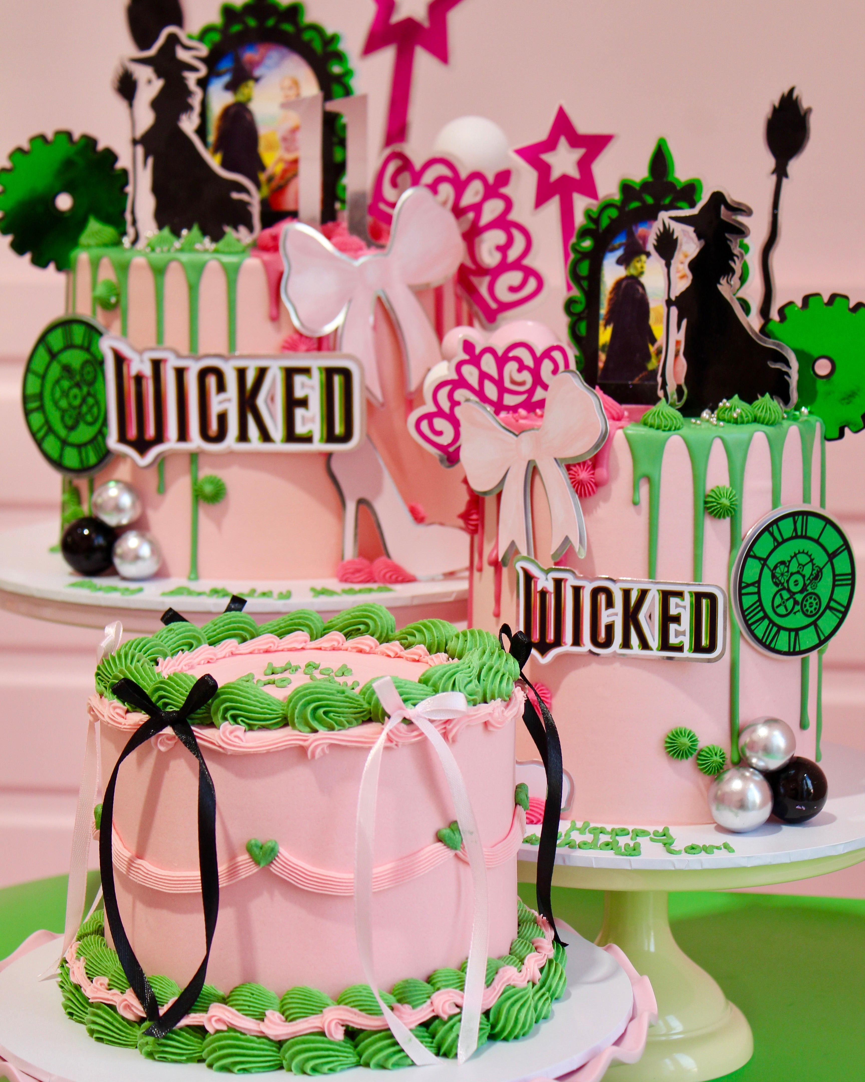Wicked Vintage Cake