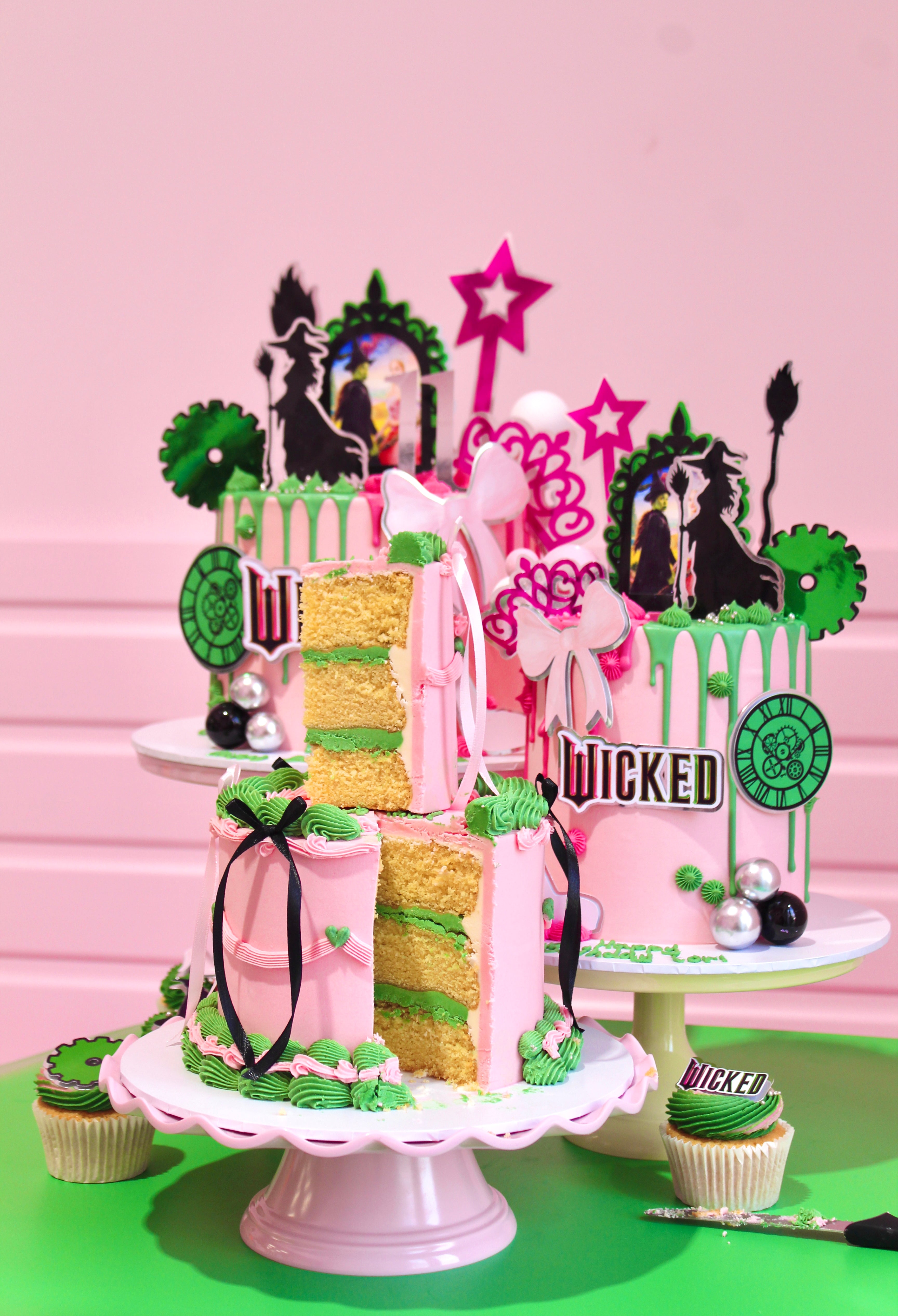Wicked Vintage Cake