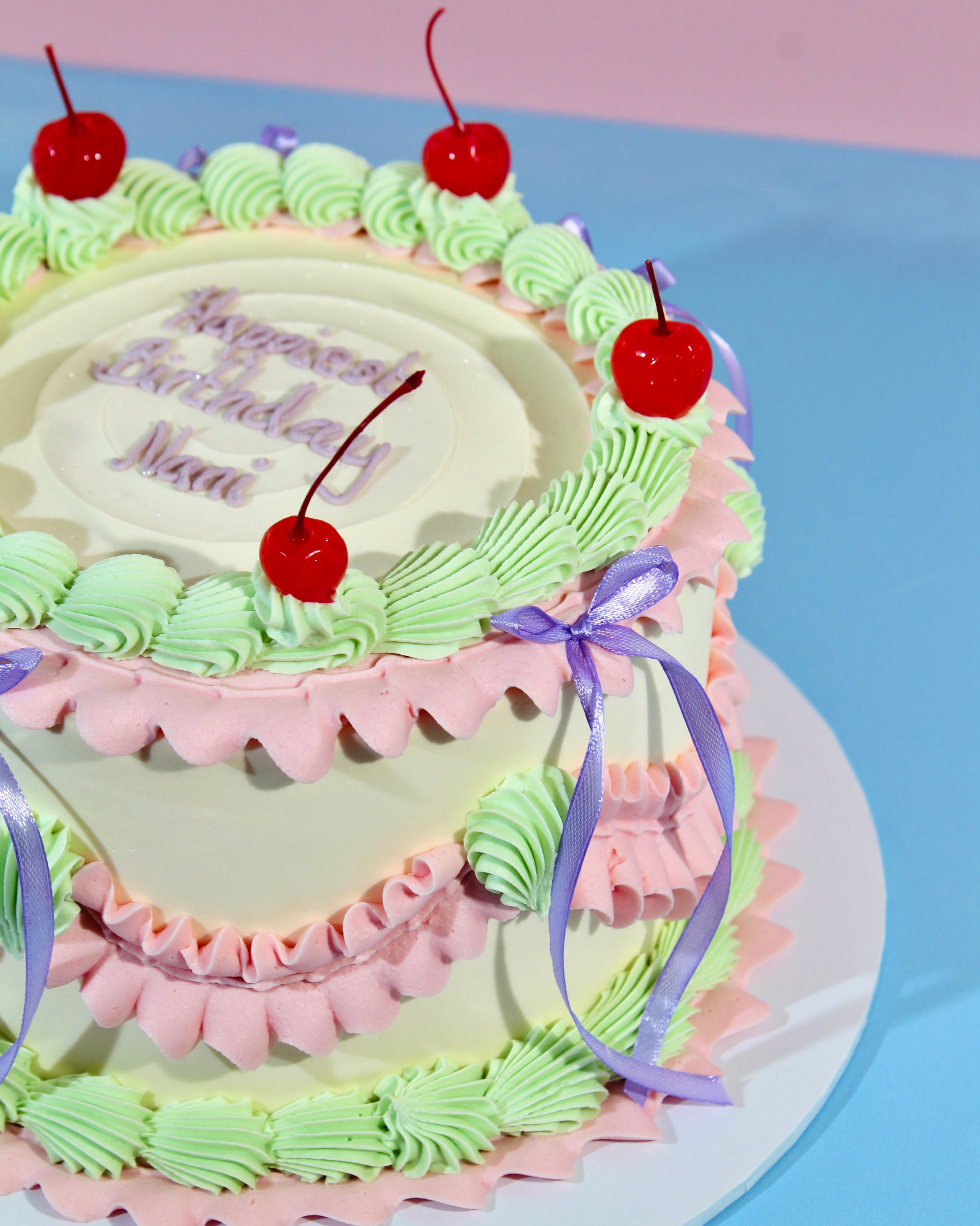 Design Your Own Vintage Cake