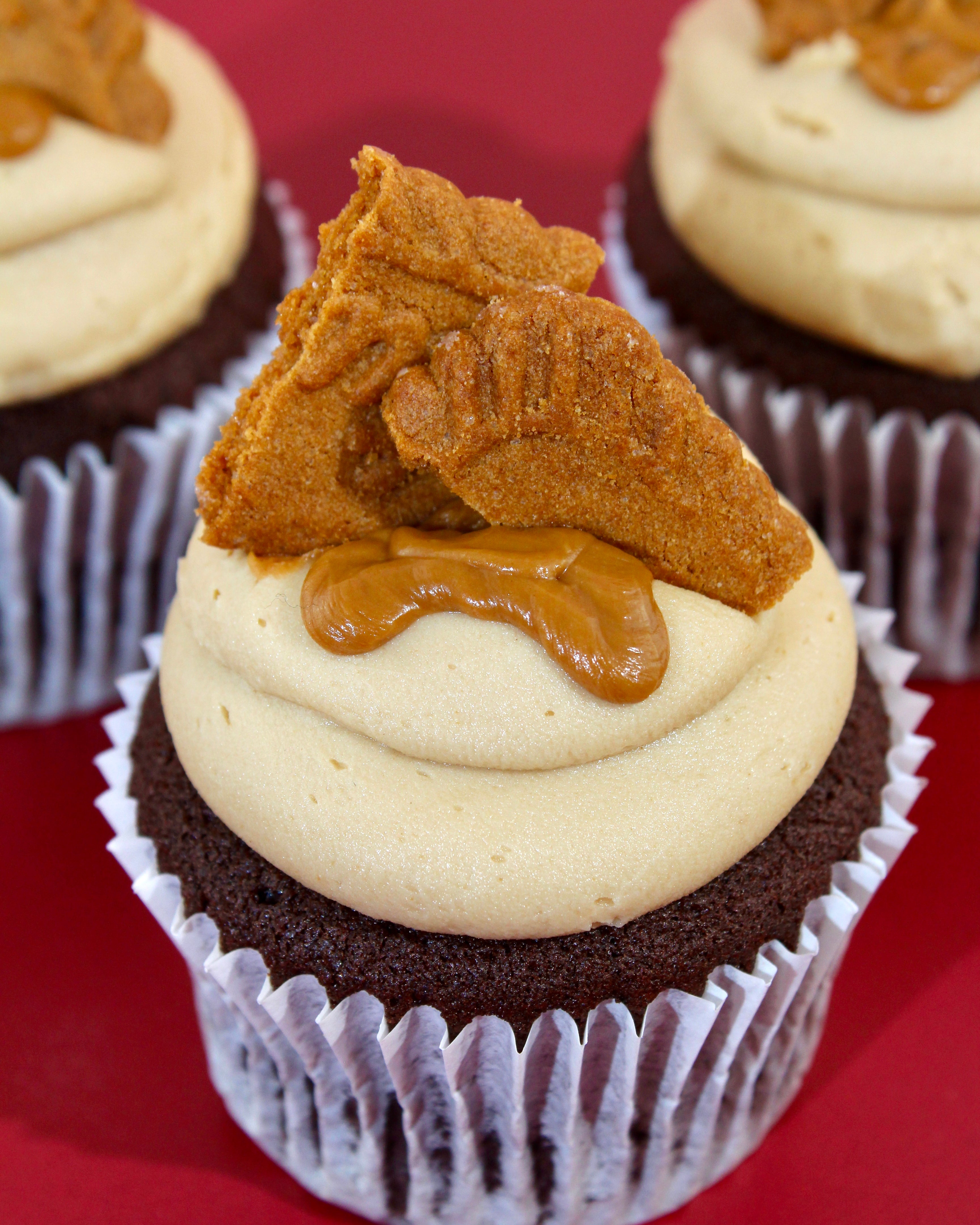 Lotus cupcakes with filled centre and frosting