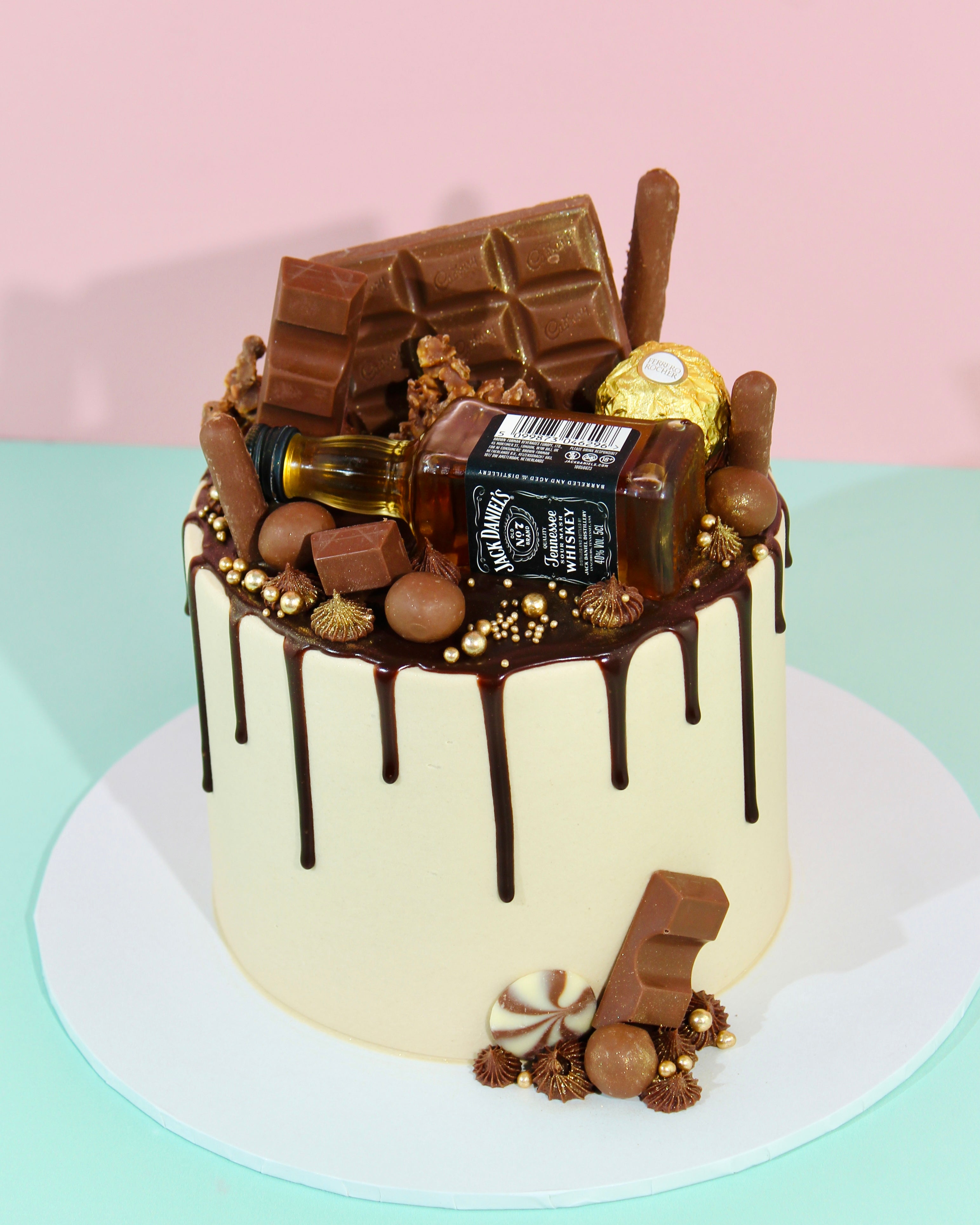Mini Jack Daniel’s cake for Father’s Day
