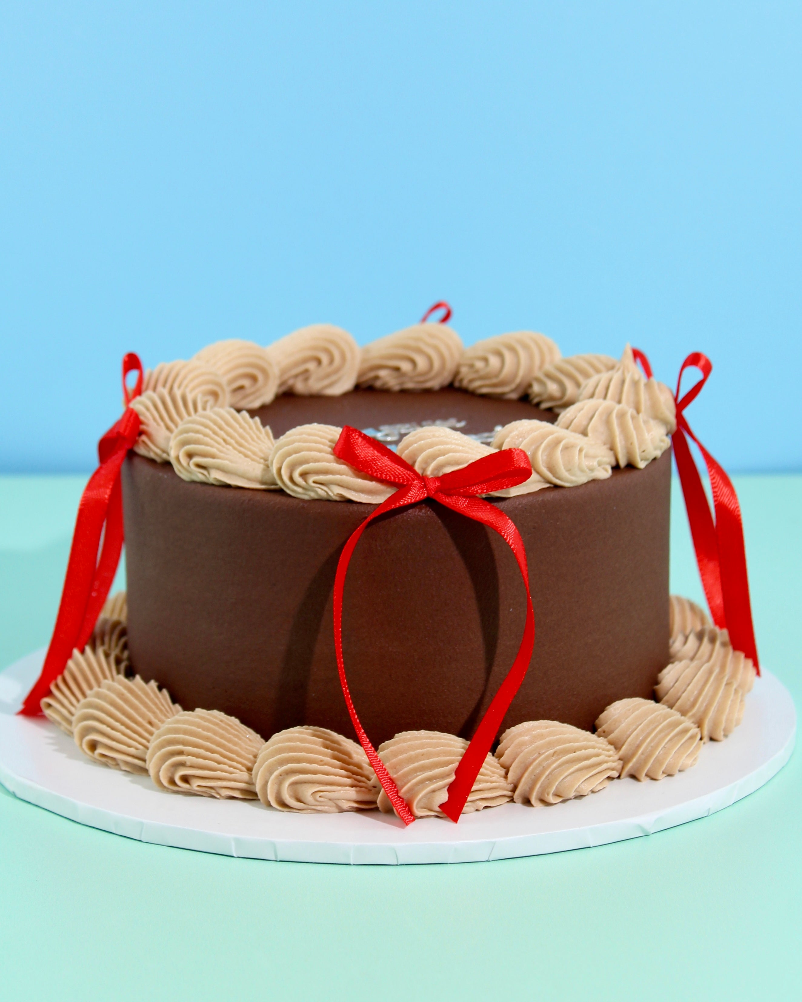 Mini Message Bow Cake