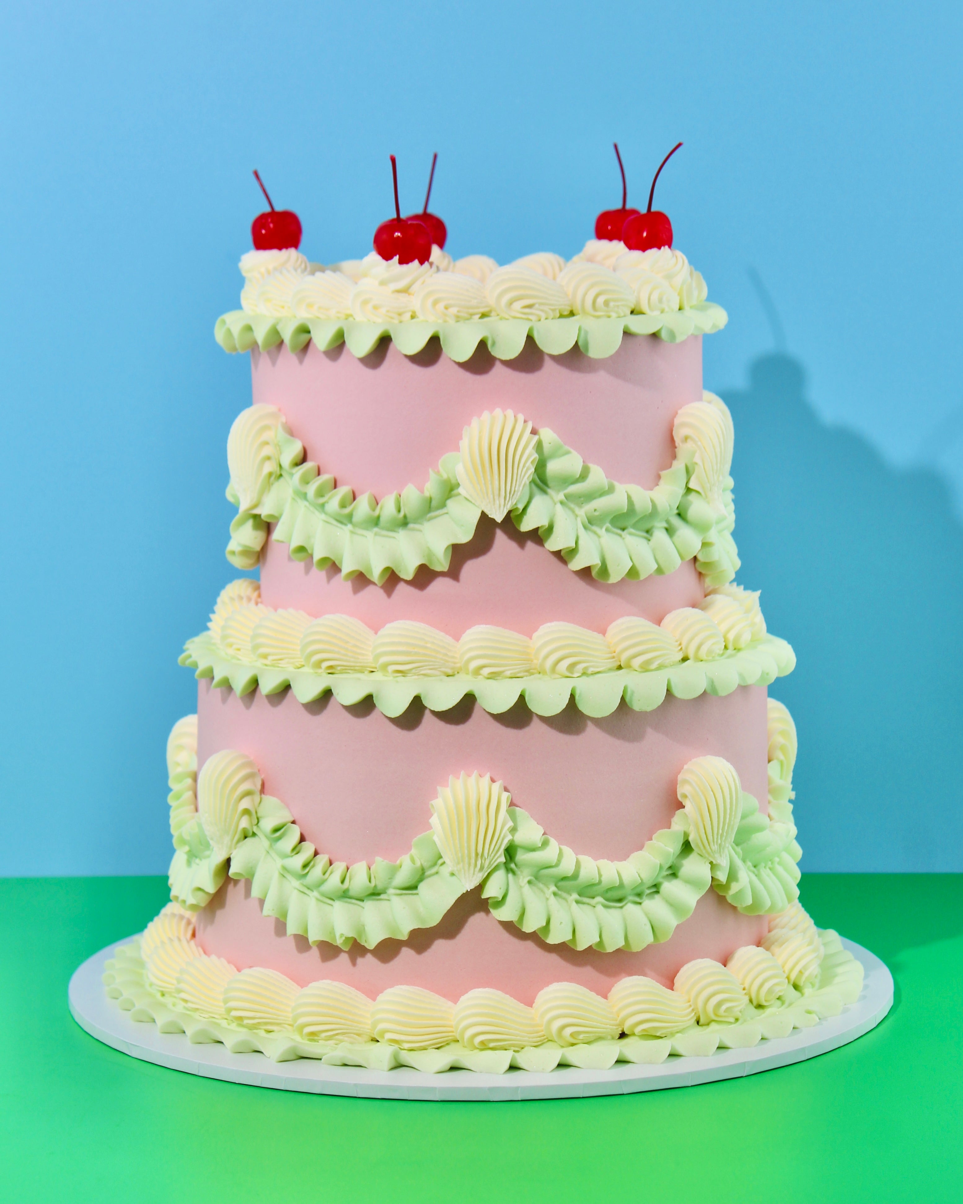 Design Your Own Vintage Cake