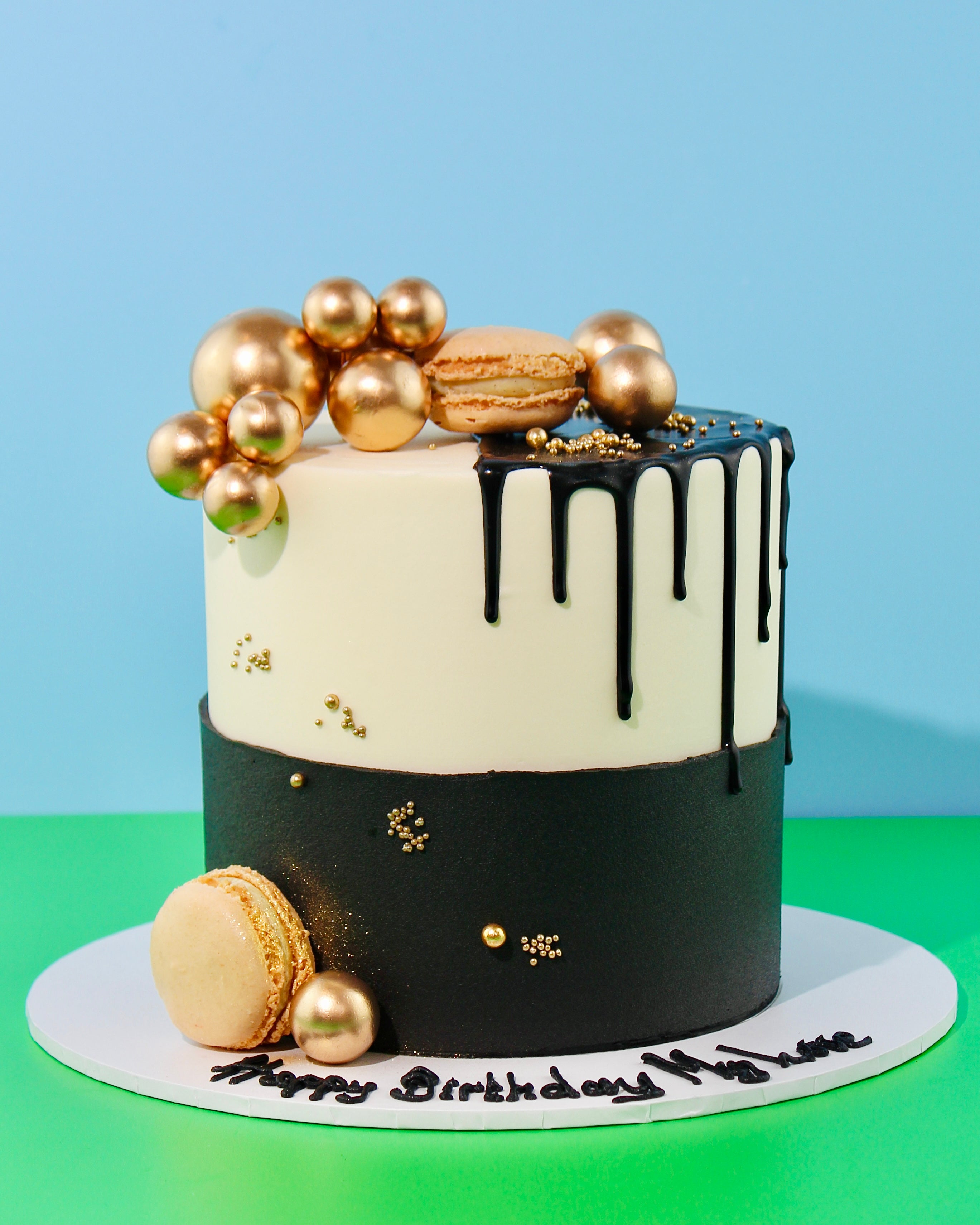 Half Drip Cake