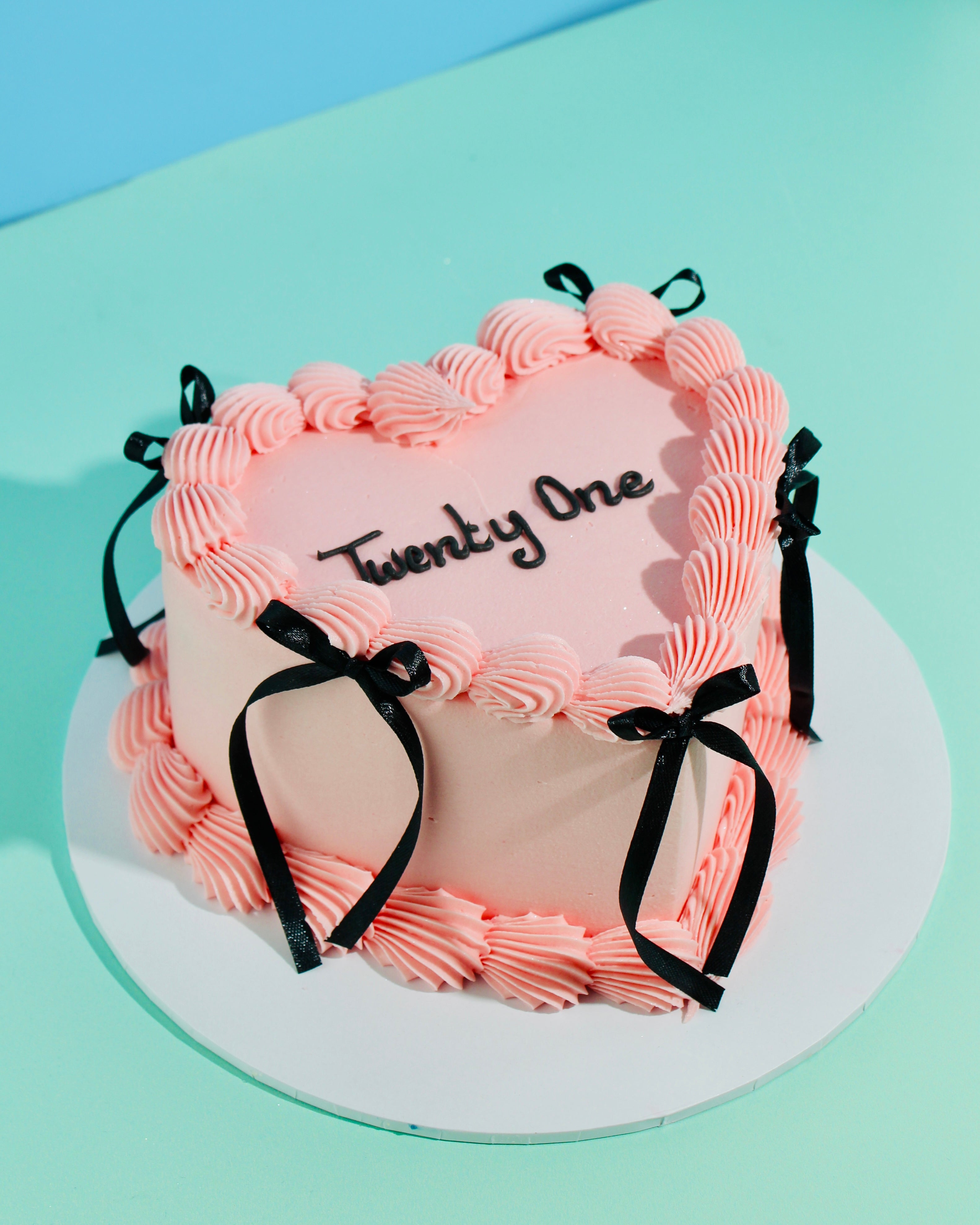 Heart-Shaped Mini Message Bow Cake