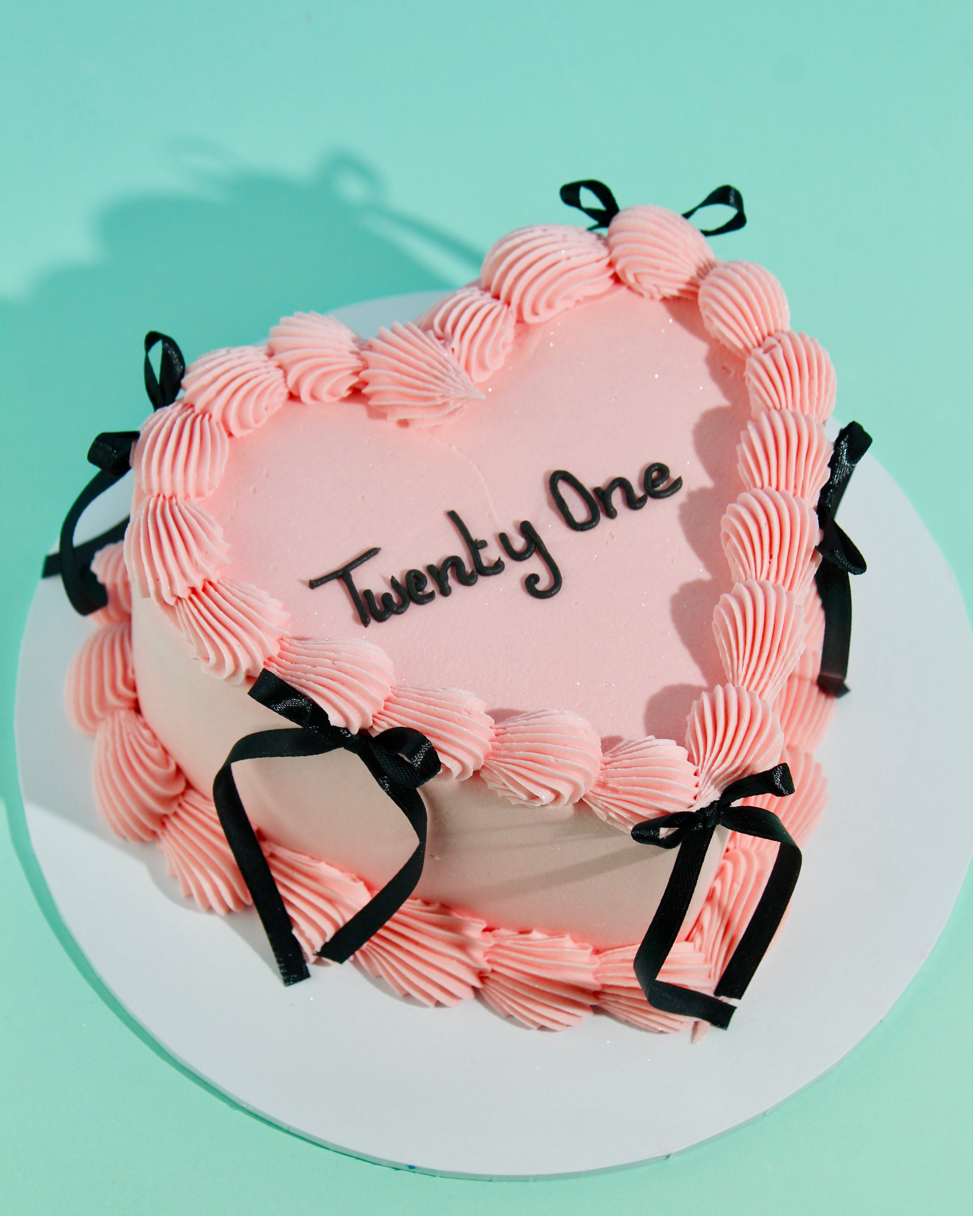 Heart-Shaped Mini Message Bow Cake