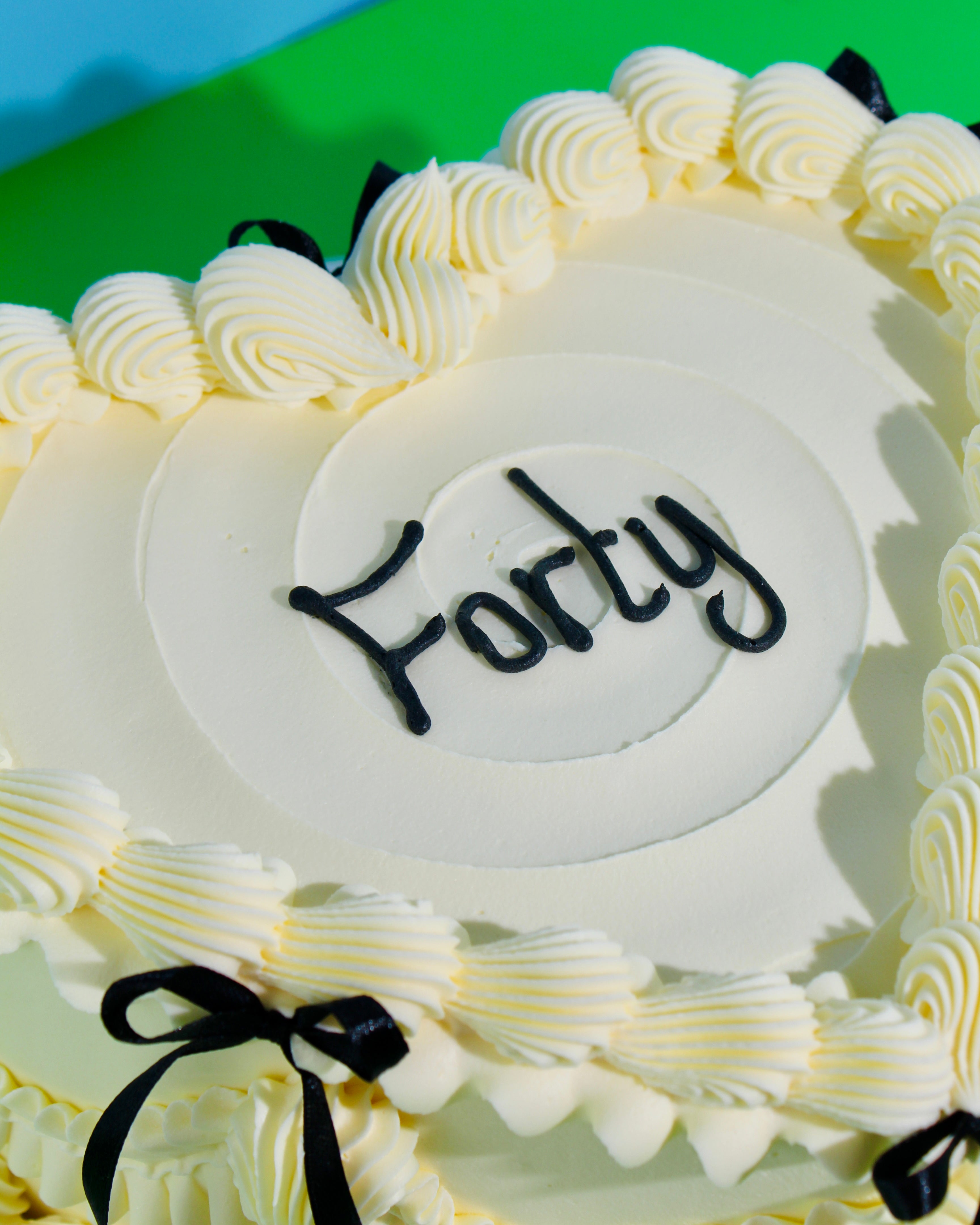 Design Your Own Vintage Heart Cake