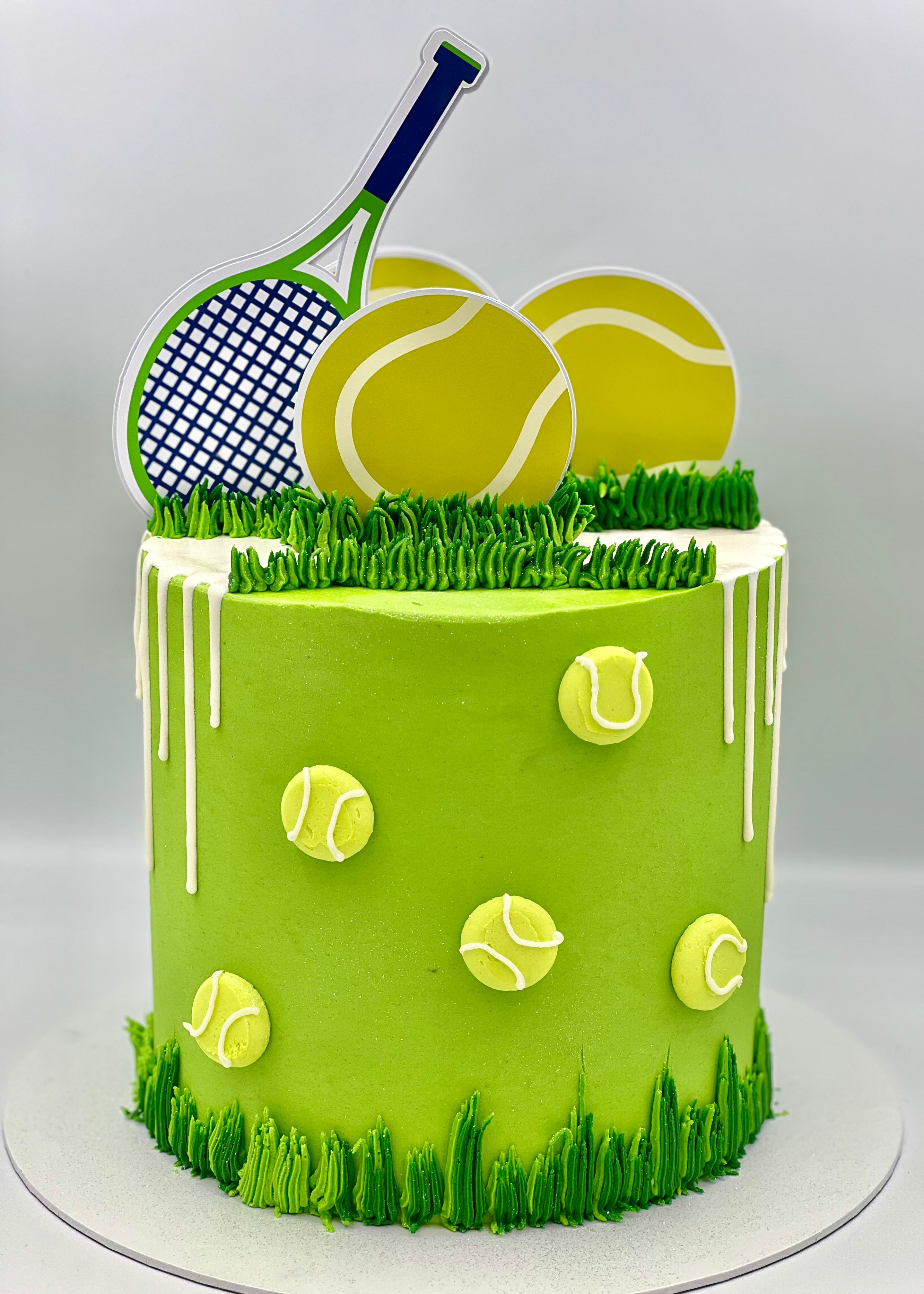 Top That Sugar Cover Skin The Grass Court, DIN A4, print, 1 Piece,  Decorations, Edible Icing Cake Topper – Perfect for Large Cake Wimbledon:  Amazon.de: Home & Kitchen